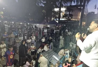 15. Yaz Şenliği Gölcük Anıtpark’ta Başladı