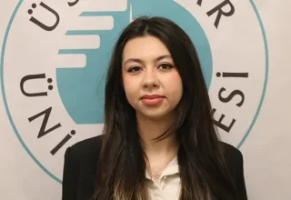 Başarının sırrı “Yapay zekâ ile akıllı çalışmak”!