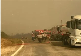 İzmir itfaiyesi tüm gücüyle sahada
