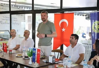 Başkan Görkem Duman muhtarlarla buluştu