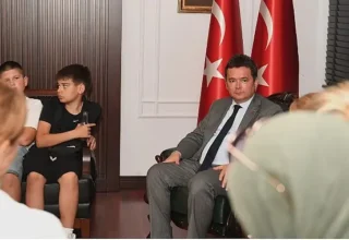 Bosnalı öğrencilerden Başkan Aydın’a ziyaret