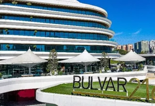 Bulvar 216’da Yaz Akşamları Müzik, Atölye ve Dansla Renkleniyor