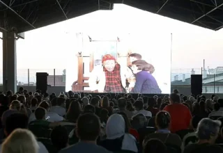 Çankaya’da Açık Hava Sinema Keyfi Neşeli Günler ile Başladı