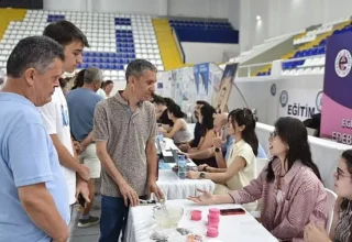 Ege Üniversitesinde Tercih Günleri Başladı
