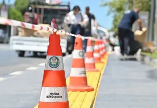 Görme Engelliler için Hissedilebilir Zemin Uygulaması Sürüyor