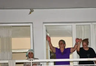 Müzik ve tiyatro yaz boyunca mahallelere taşınıyor