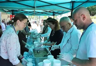 Nilüfer Belediyesi’nden şehit ve gazi yakınlarına aşure ikramı