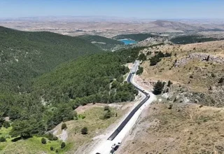 Selçuklu Belediyesi Dış Mahalle Bağlantı Yollarında Konforu Yükseltiyor