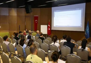 Uzmanlar Uyardı: “Cilt Kanserine Karşı Mutlaka Koruyucu Ekipmanlar ve Güneş Koruyucu Kullanılmalı”