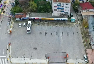 Başkan Büyükakın, Karamürsel ve Gölcük otogarlarının eski ve yeni halini paylaştı:”Fark ortada”