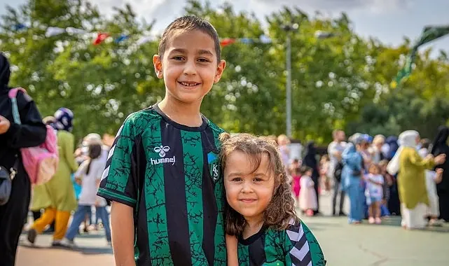 Lokomotif Çocuk Köyü’nde mezuniyet töreni: Büyükakın: “Burası hayata atılan ilk adım”