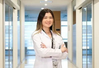 Ön dişlerde doku kaybı ve kırıklara yapılan lamina uygulamalar yüz güldürüyor…