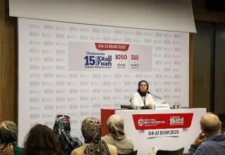 Kitap Fuarı’na yazarlar söyleşileriyle güç veriyor