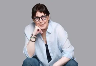 Tuba Ayşe Özgür’den Büyülü Gerçekçiliğin Derinliklerinde Yeni Bir Yolculuk: Kedi Uykusu